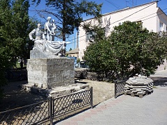 � ������ ���������� � ������������ 80-����� ������ � �������������� ����� �� ������� ���������� ��������� ������ ������� ����������� �������� ��������� ������ ��������� ������, �������� � ������ �������������� ������