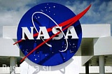 NASA впервые отправило в космос летающих роботов-пчёл NASA впервые отправило в космос летающих роботов-пчёл